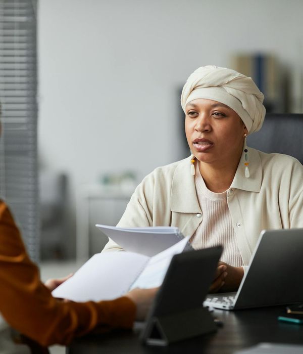 Modern consulting office space with professional meeting area for client discussions